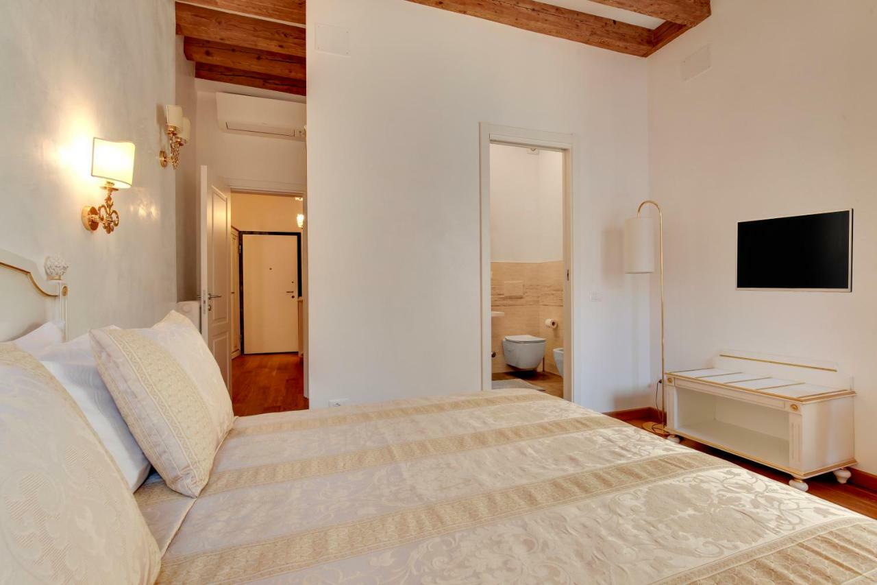 Apartamento Nikki House *